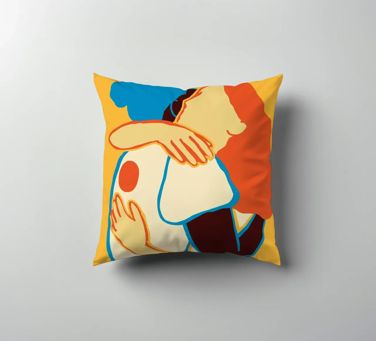 L'abbraccio colorato di due donne cuscino da tainah negreiros