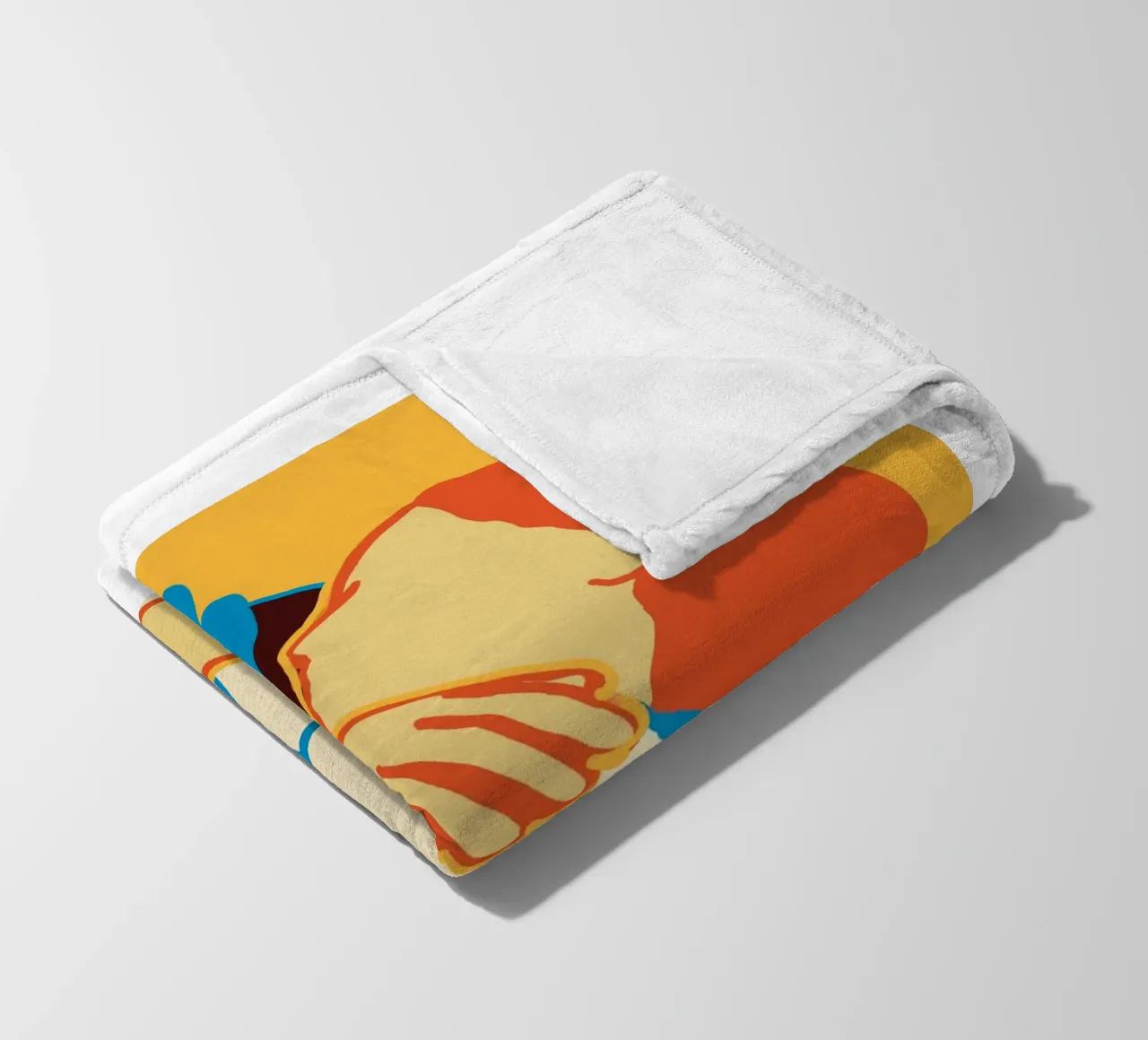 L'abbraccio colorato di due donne coperta in pile da tainah negreiros