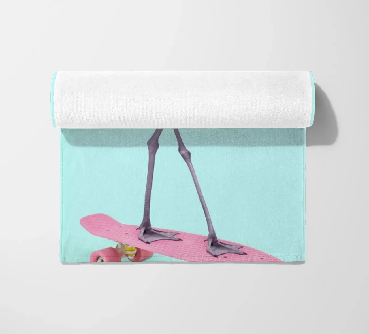 Skate Flamingo telo mare da Paul Fuentes Design