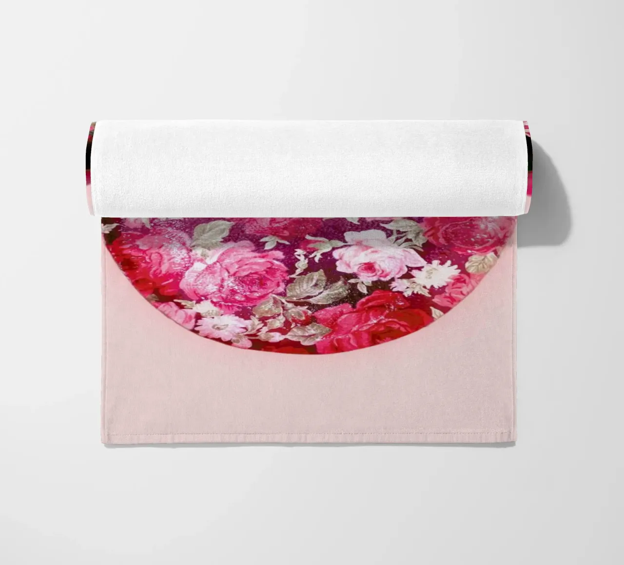 Floral Tongue telo mare da Paul Fuentes Design