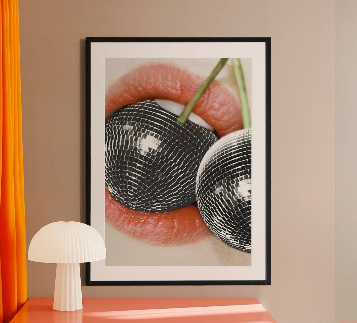 Bite me Disco Cherry Lips poster da Dagmar Pels