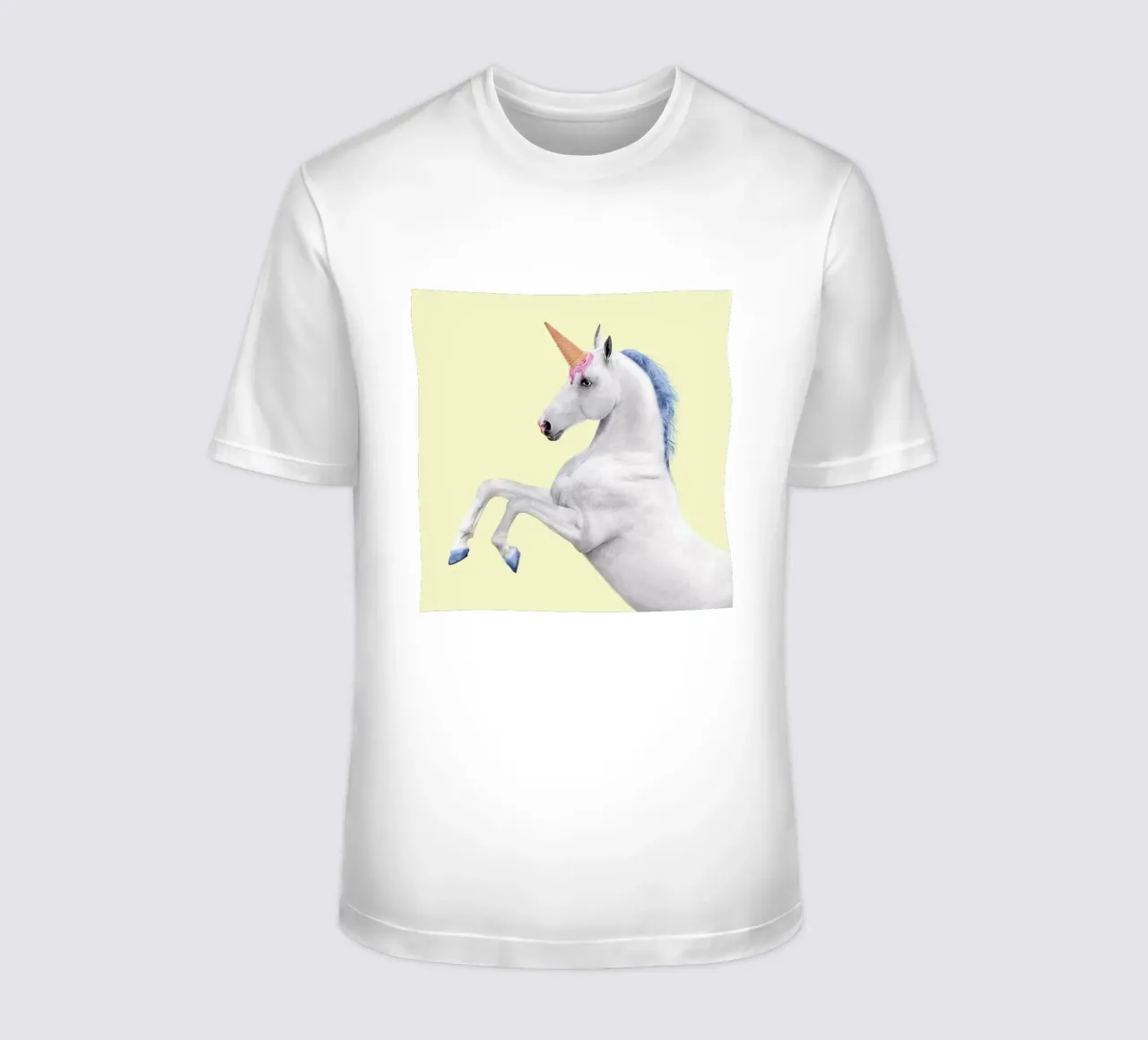Ice Cream Unicorn t-shirt da Paul Fuentes Design