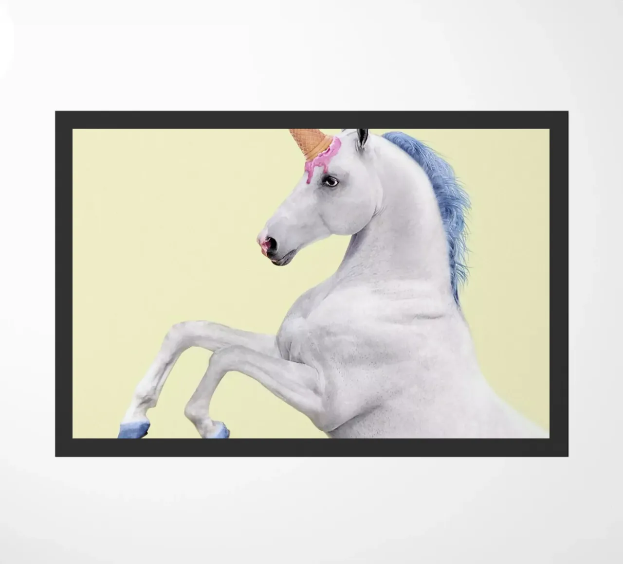 Ice Cream Unicorn zerbino da Paul Fuentes Design