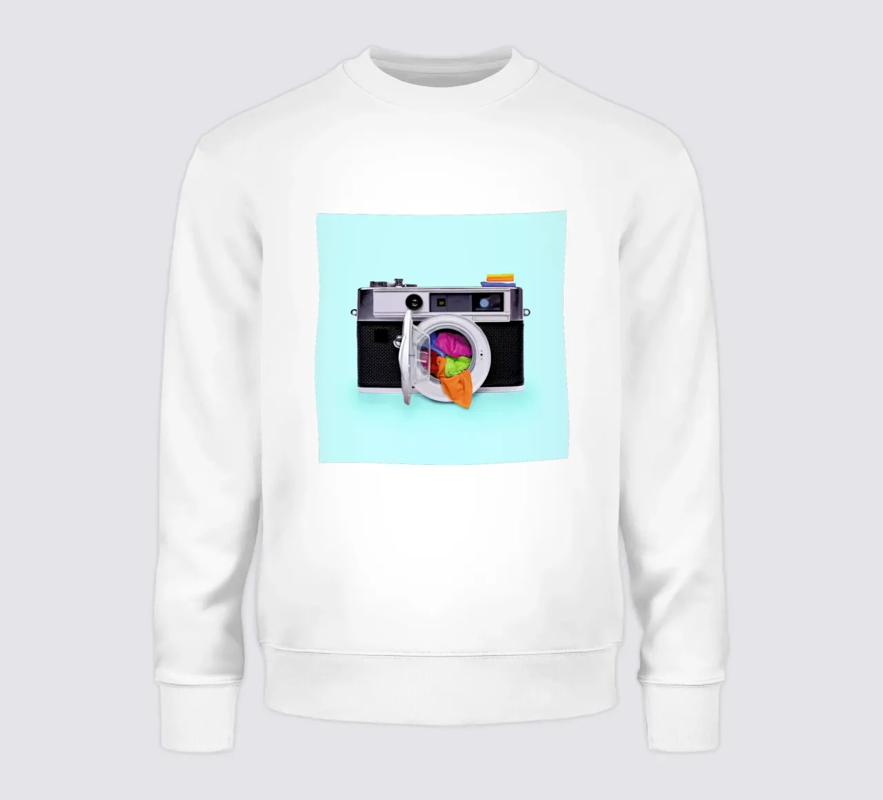 Washing Camera felpa da Paul Fuentes Design