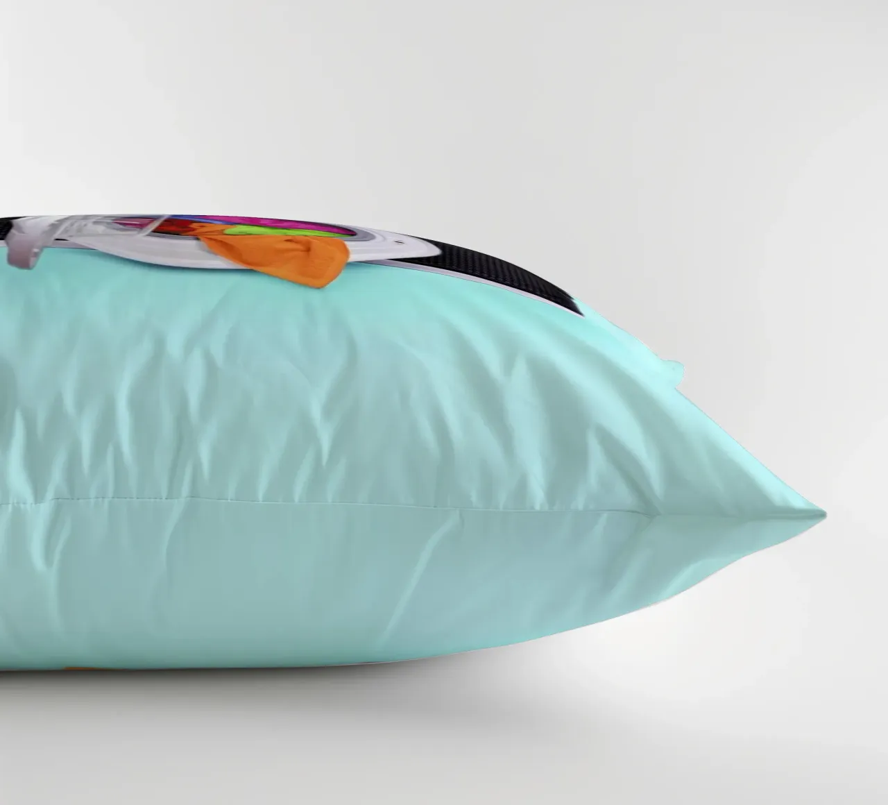 Washing Camera cuscino da Paul Fuentes Design