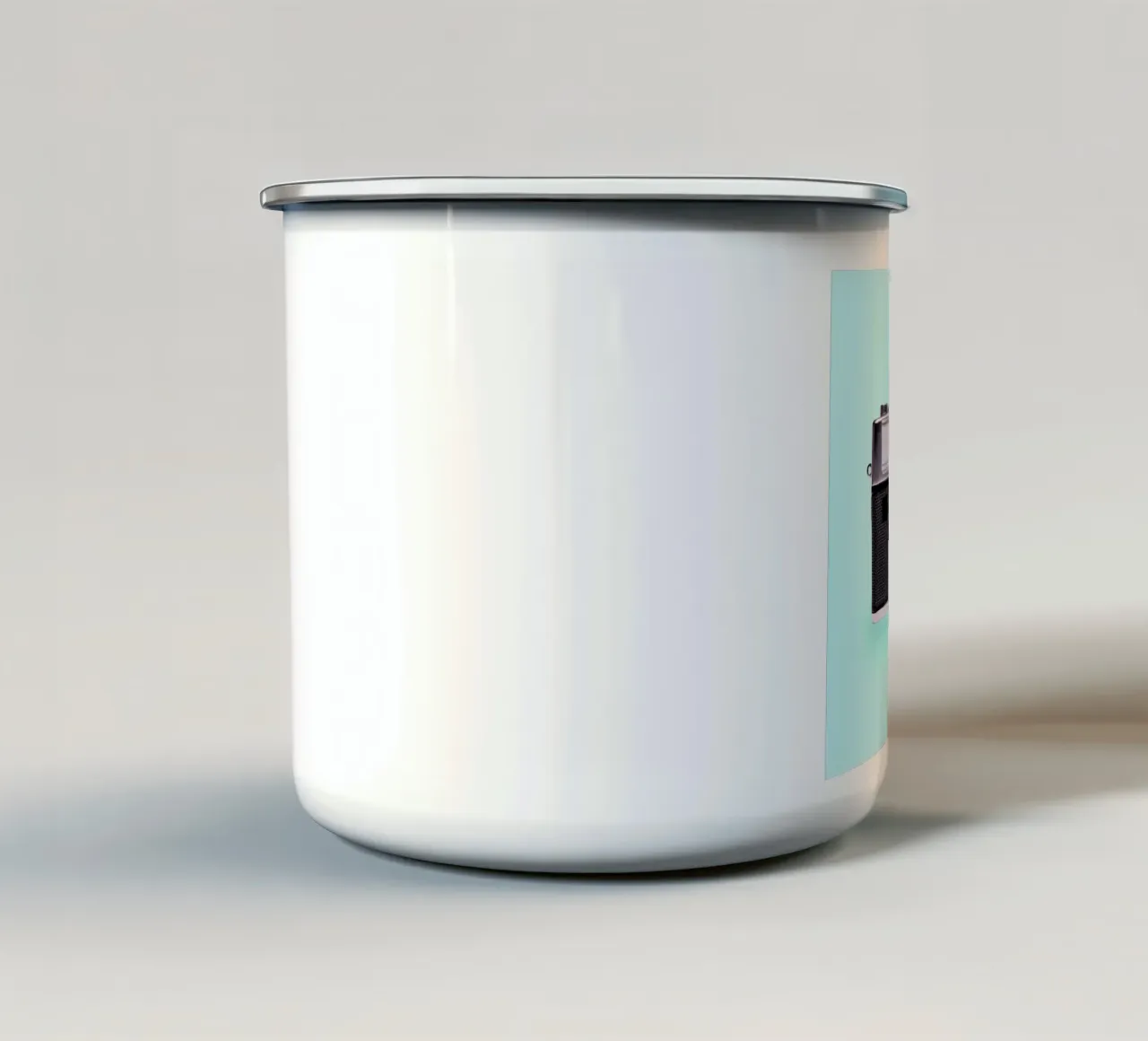 Washing Camera tazza in smalto da Paul Fuentes Design