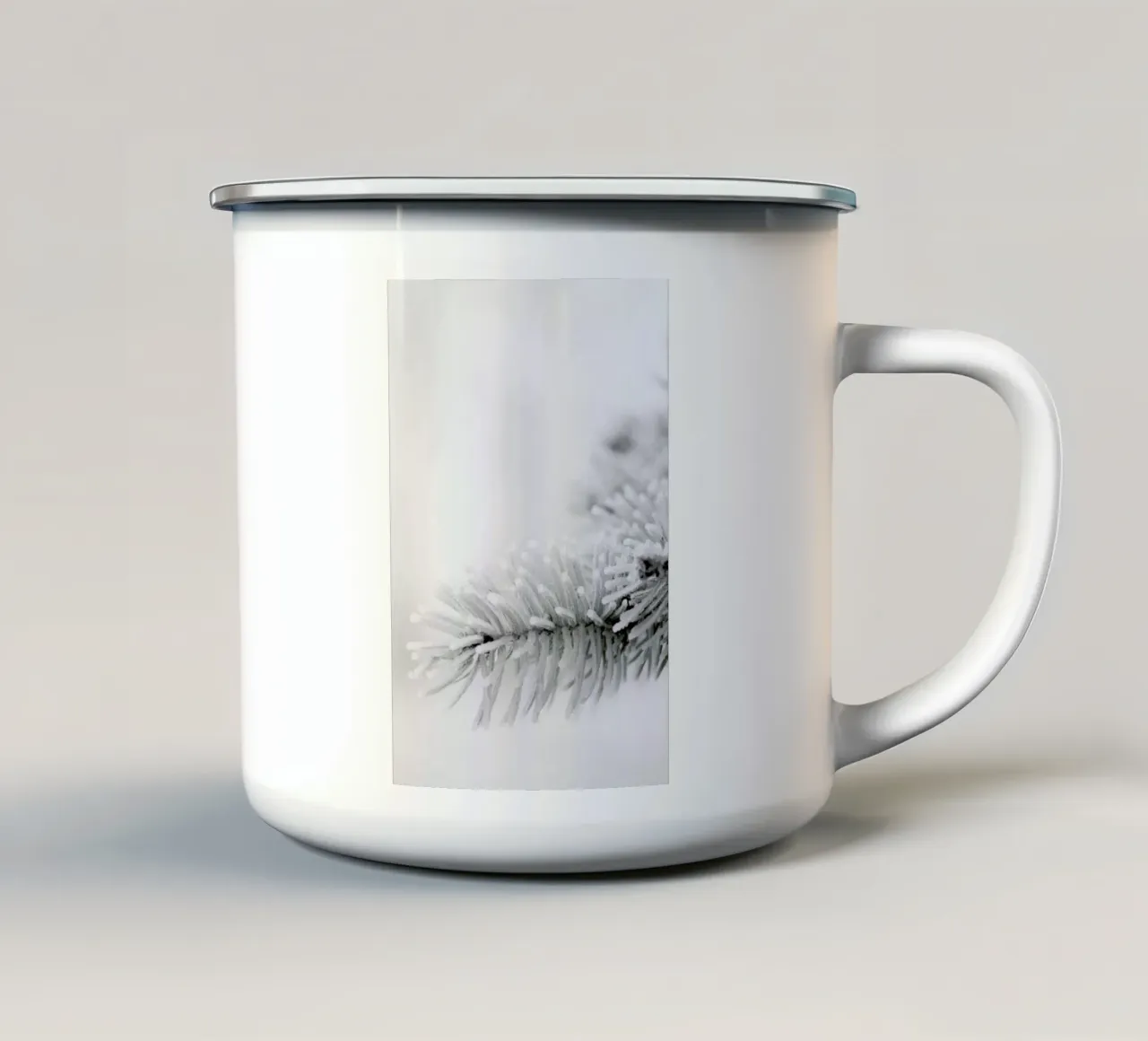 White tazza in smalto da Studio Nahili