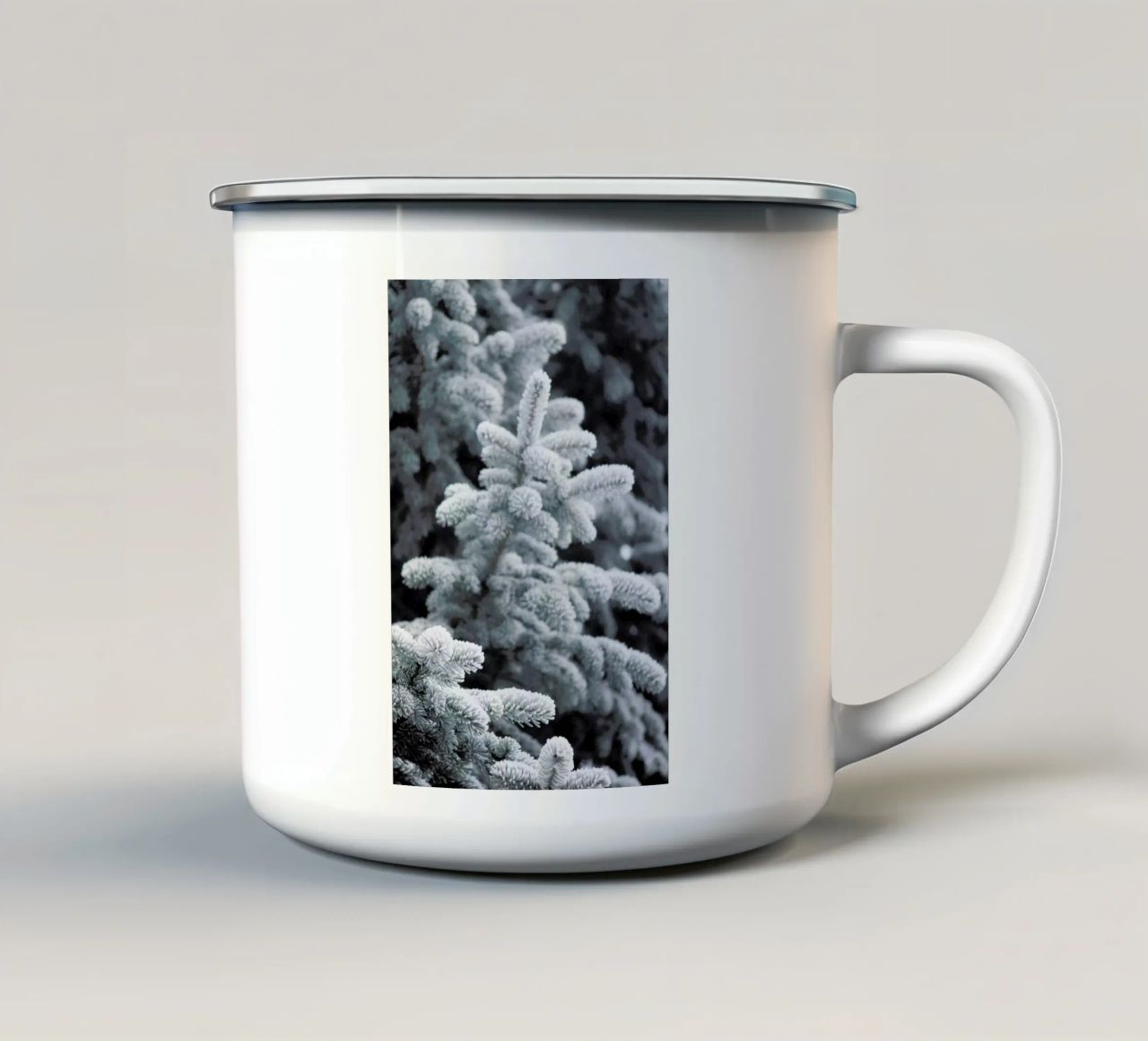 Winter Forest tazza in smalto da Studio Nahili