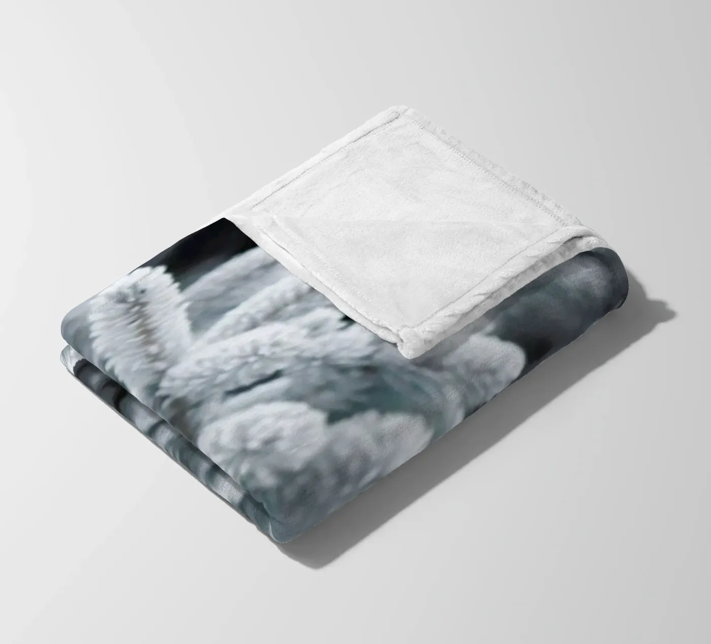 Winter Forest fleecedeken van Studio Nahili