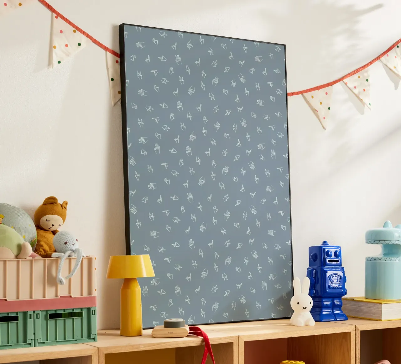 Hands forex plate by Jana Otto