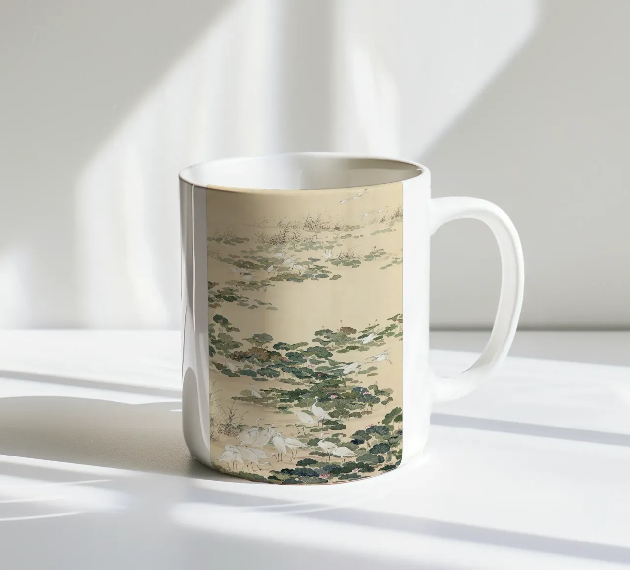 Egrets in a Lotus Pond tazza in ceramica da apoloprints