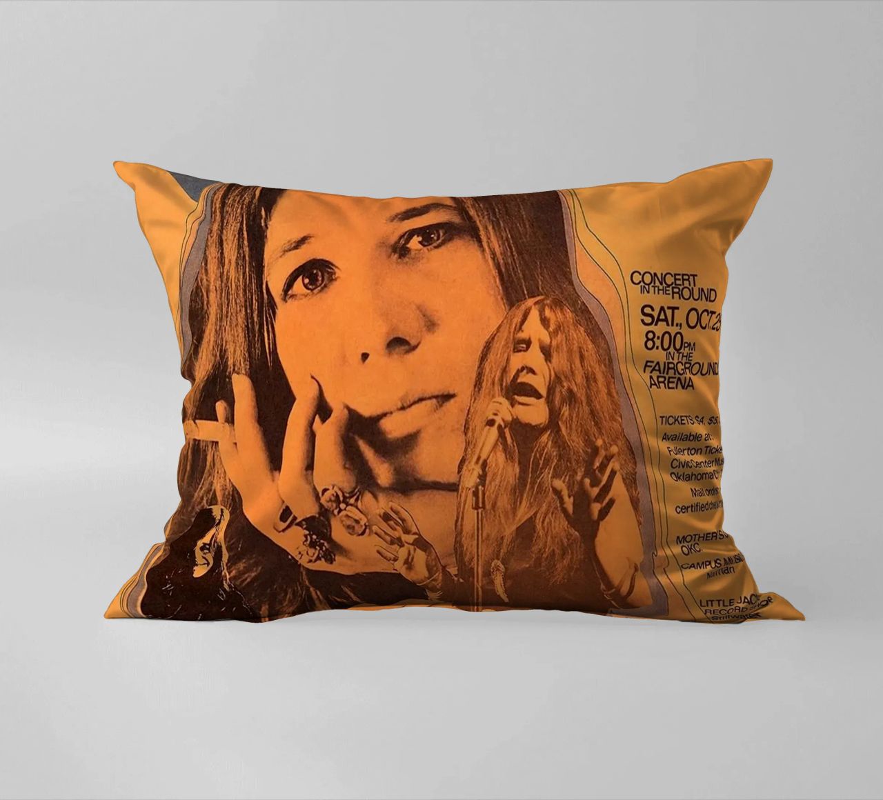 JANIS JOPLIN 1969 Concert Poster Wichita coussin de SoundStudio
