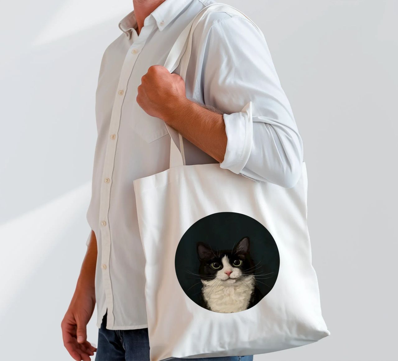 Tuxedo Cat Portrait borsa in juta da Laura Graves