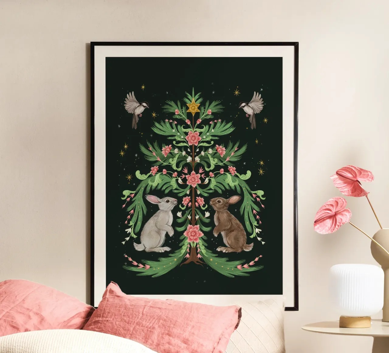 Yule Tree Rabbits poster con telaio in plastica da Laura Graves