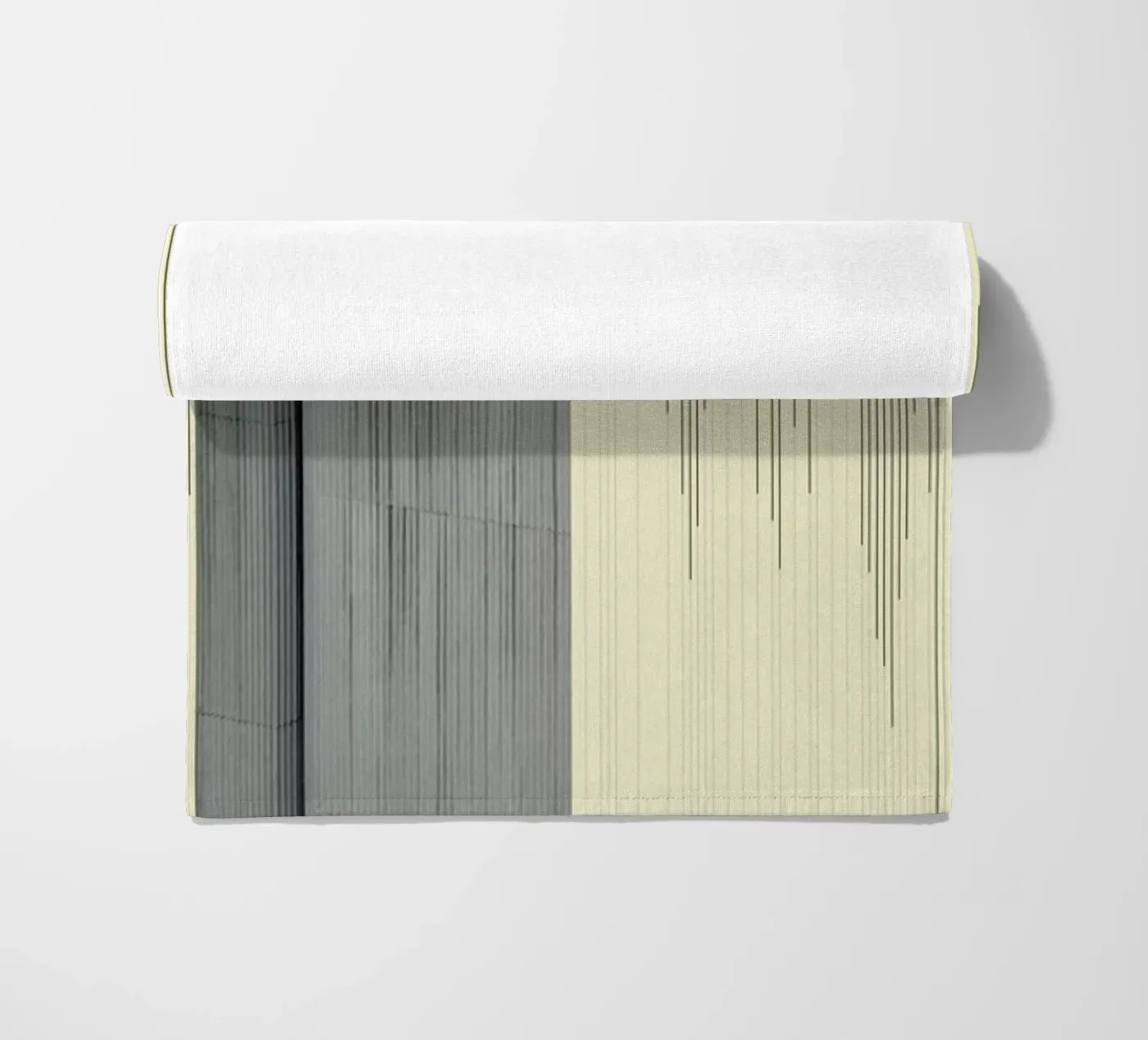 Gray serviette de plage de Nicolas Messaritis