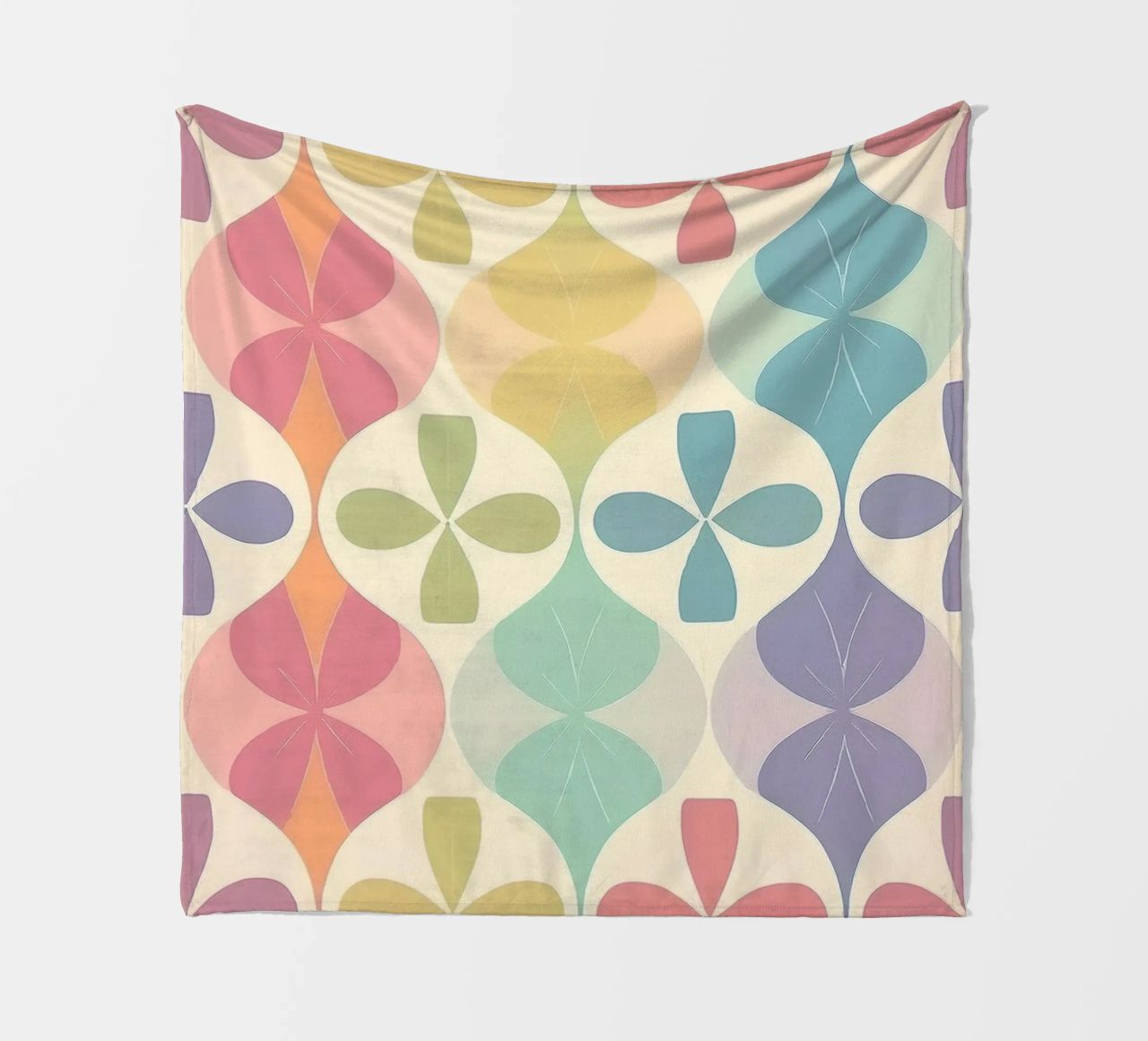 Moderner pastellfarbener Chevron-Regenbogen: Ein Statement Wandkunst Fleecedecke von HoneyDesignsByK