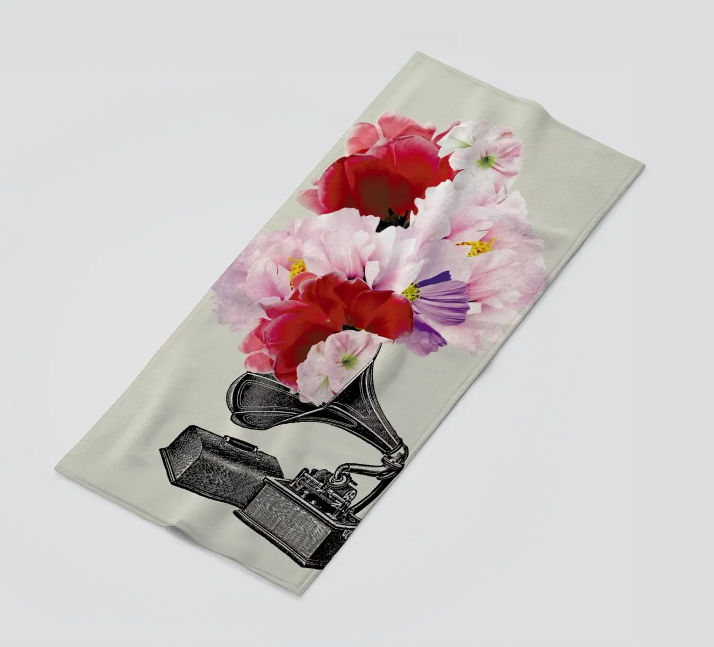 Blumophon beach towel by Amy & Kurt