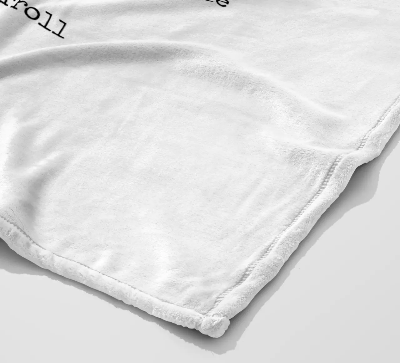 Alice In Wonderland "Have I gone Mad" quote coperta in pile da Summer Soul Co. - Quotes