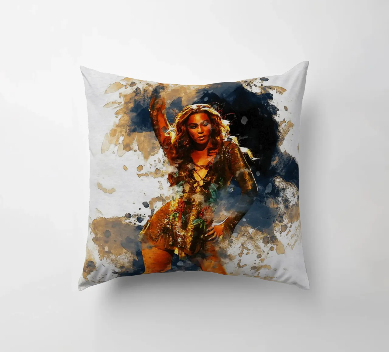 Macchia di Beyonce cuscino da Gunawan Rb