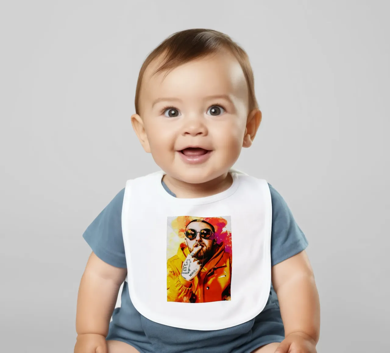 Smudge Mac Miller Porträt Babylätzchen von Gunawan Rb