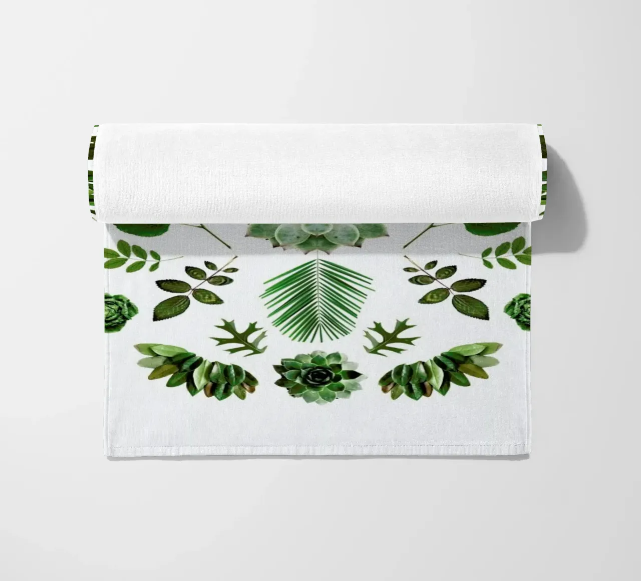 Green Collage telo mare da Miles of Light