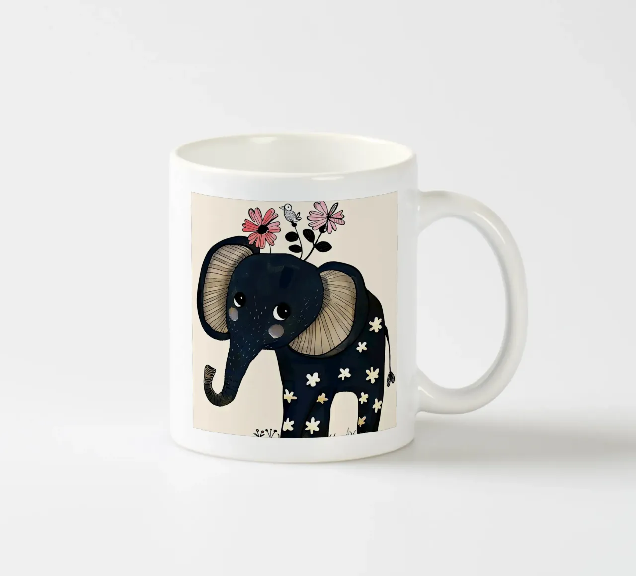 Elefante con fiori tazza in ceramica da DaarbyN