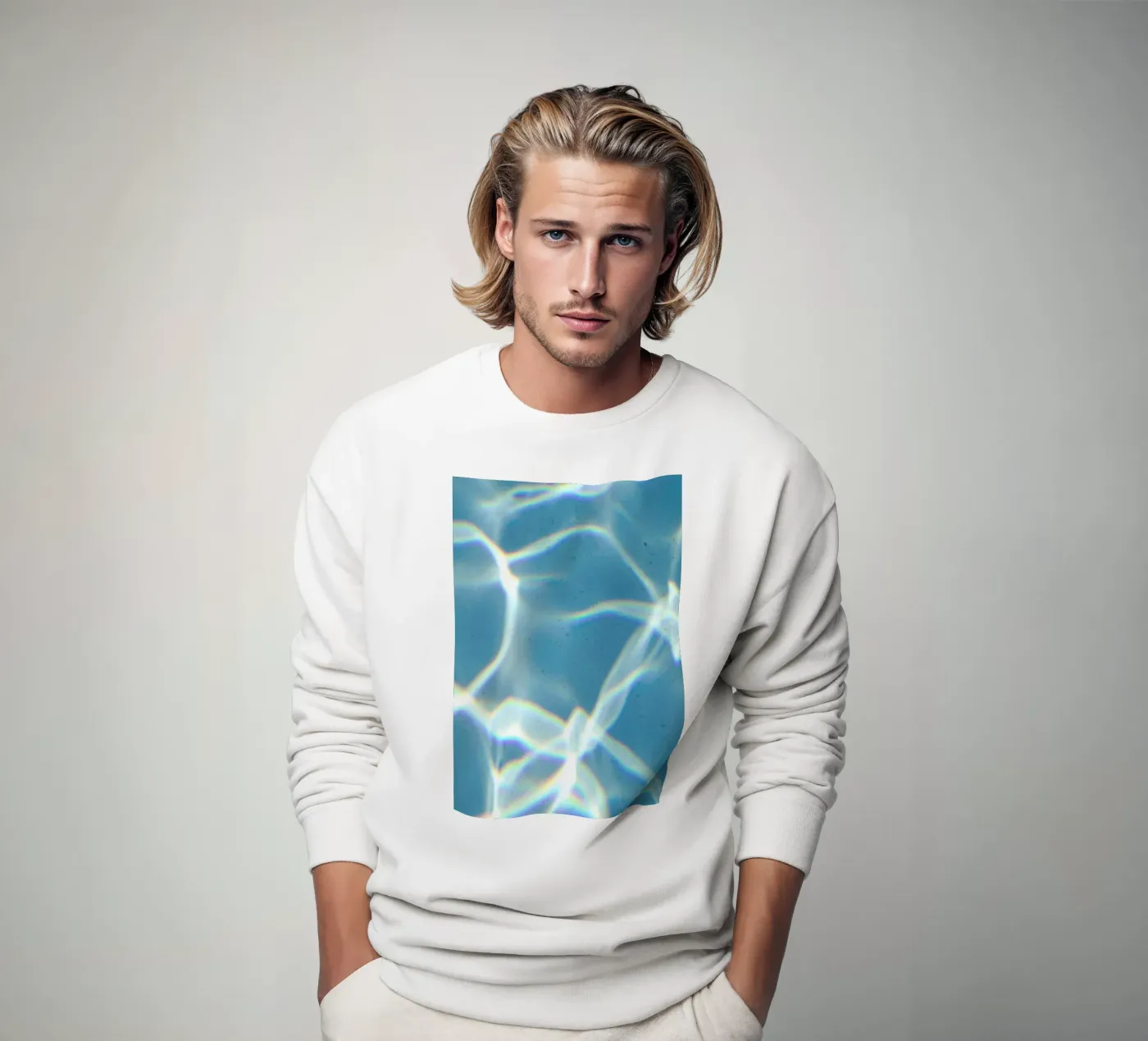 Reflection Sweatshirt von Miles of Light