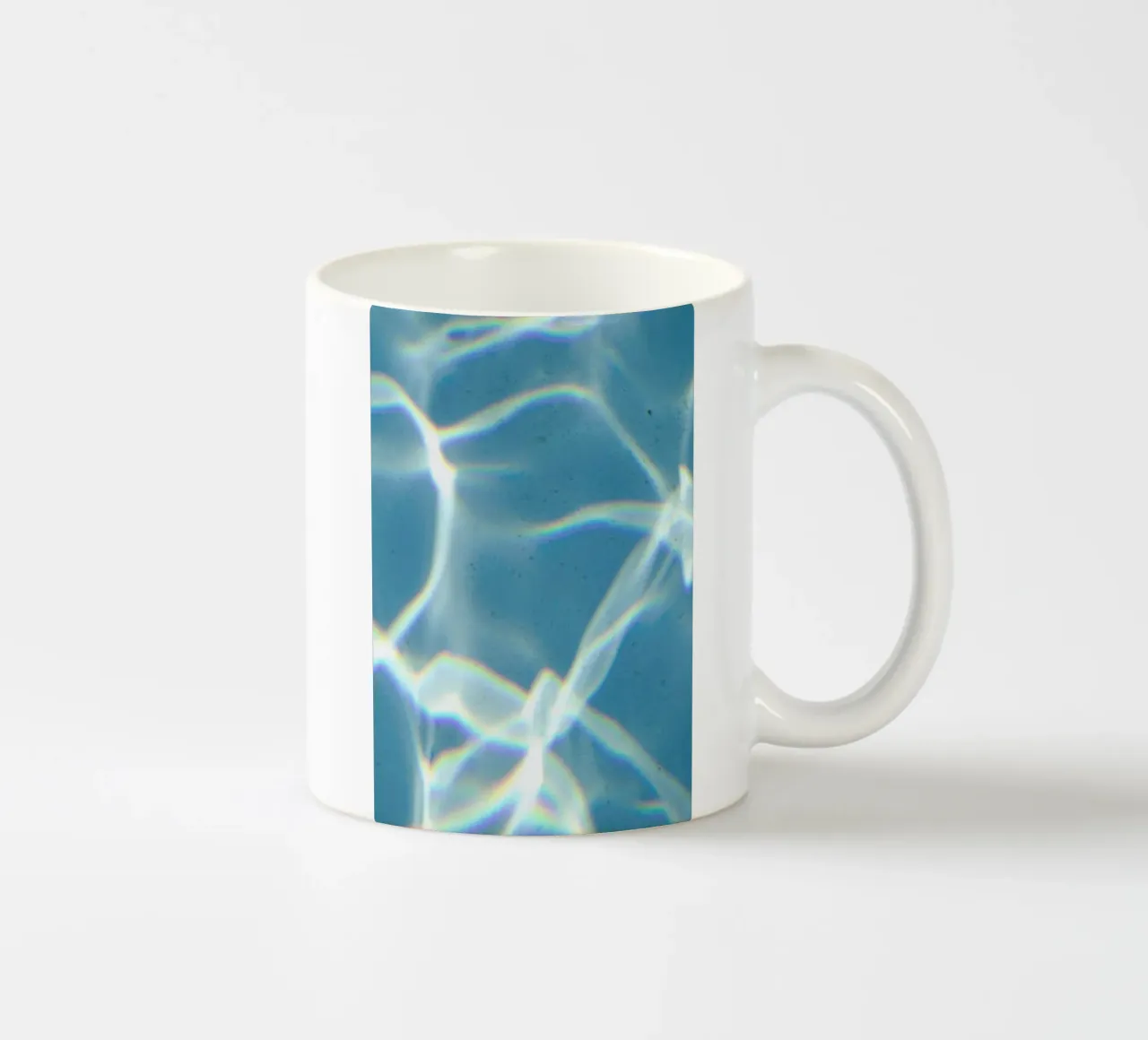 Reflection Keramik Tasse von Miles of Light