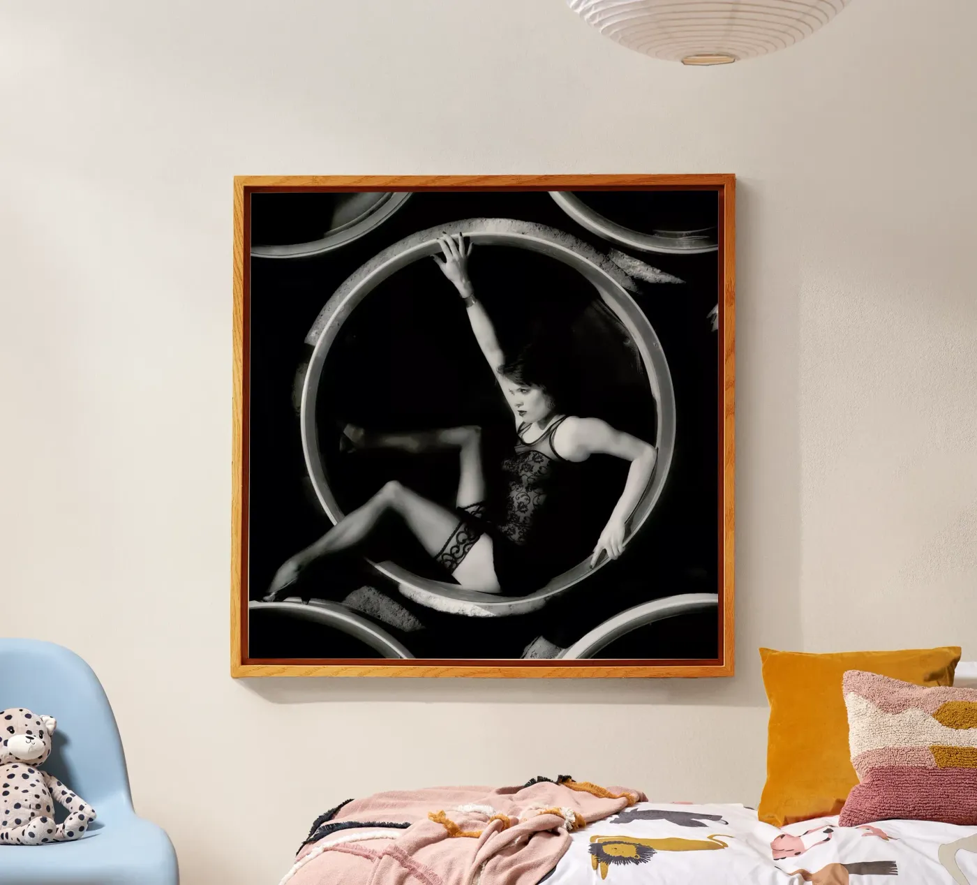 Wheeled acrylic glass by Efacts Photography