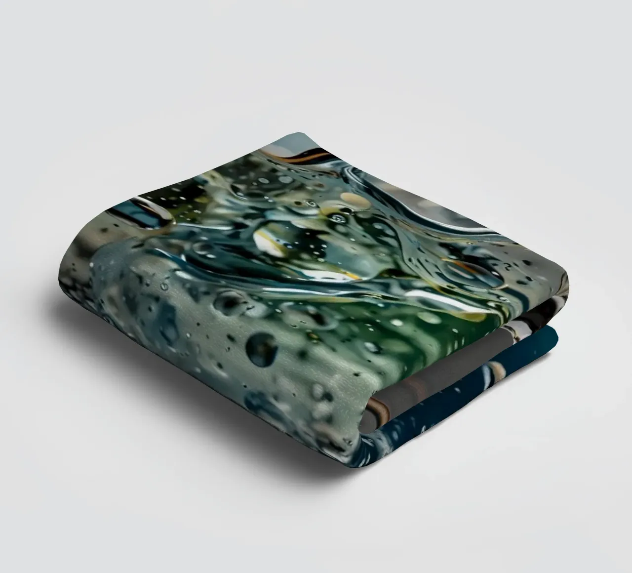 Refreshing drink with vibrant colors and bubbles asciugamano da bagno da DesignDoodle