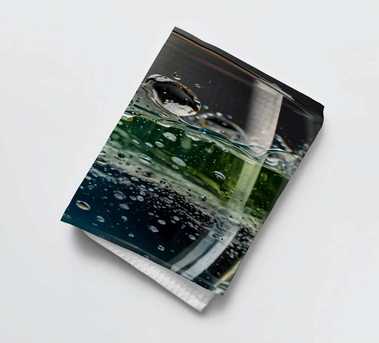 Refreshing drink with vibrant colors and bubbles canovaccio da cucina da DesignDoodle