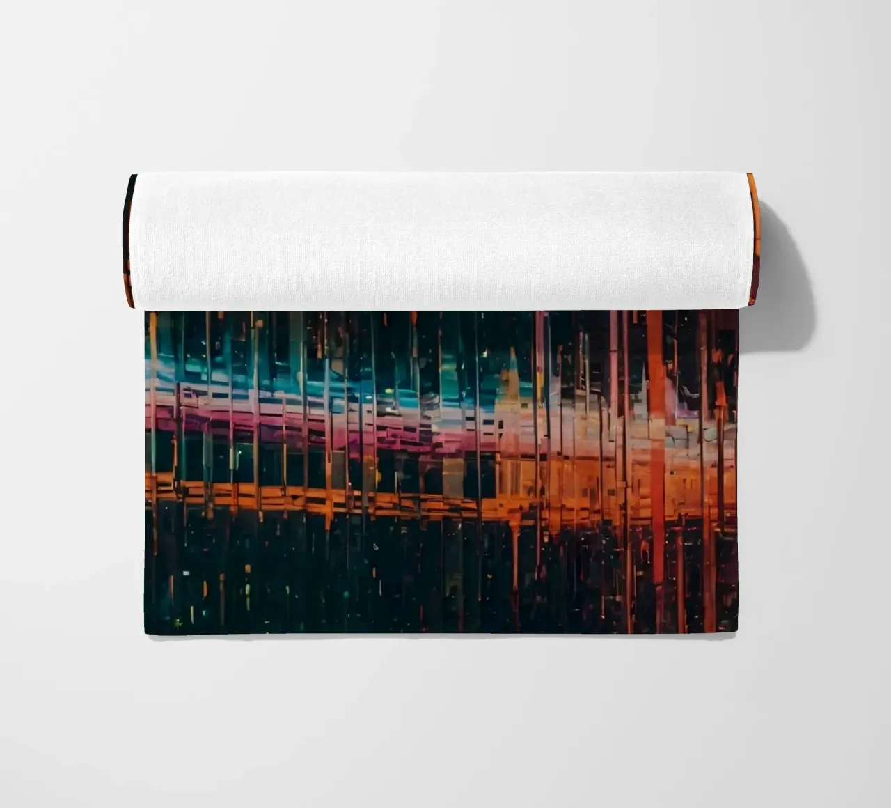 Linee astratte moderne e colorate di arte digitale telo mare da DesignDoodle