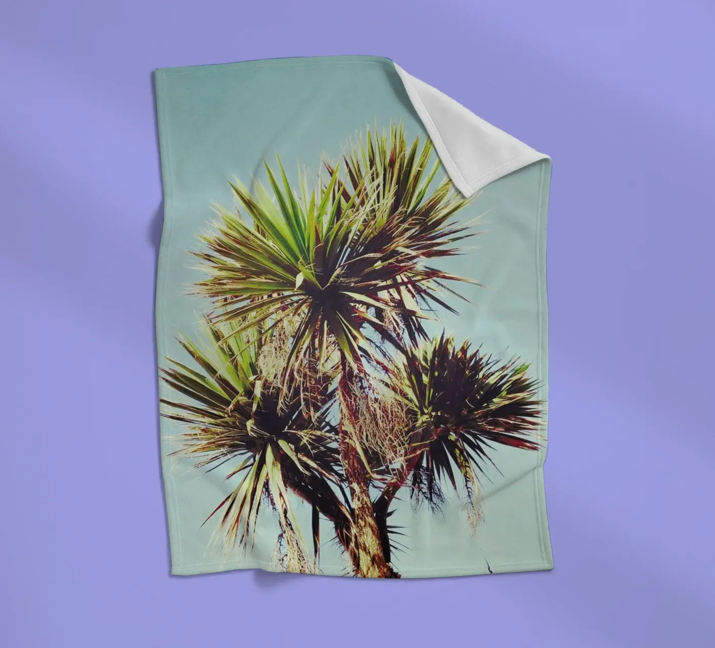 Palme Fleecedecke von Cassia Beck Photography