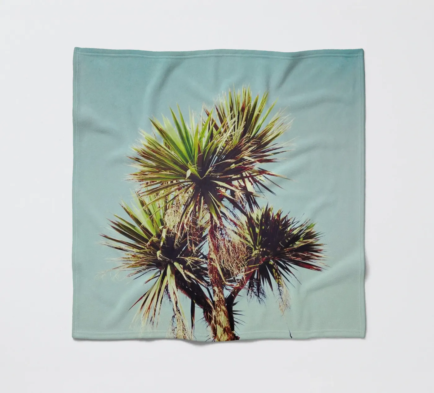 Palme Fleecedecke von Cassia Beck Photography