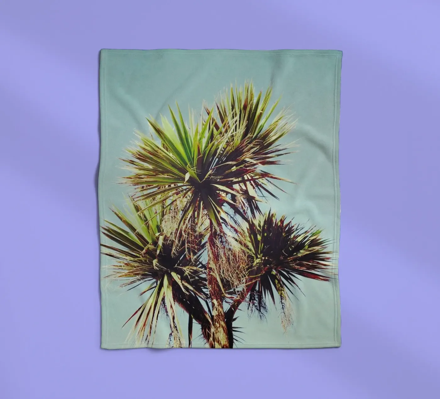 Palme Fleecedecke von Cassia Beck Photography