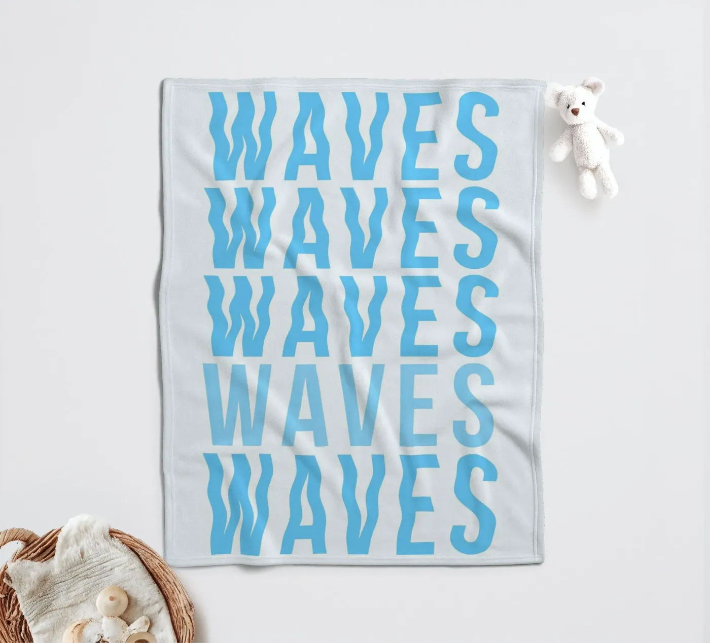Waves Typography Fleecedecke von Attaboy Dsgn