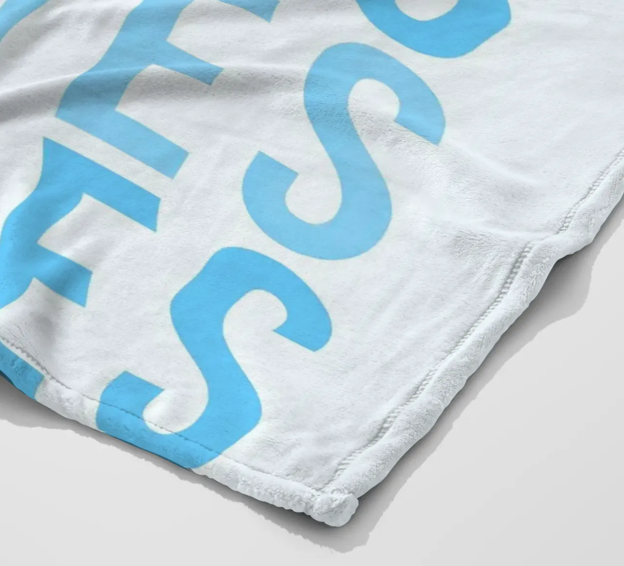 Waves Typography Fleecedecke von Attaboy Dsgn