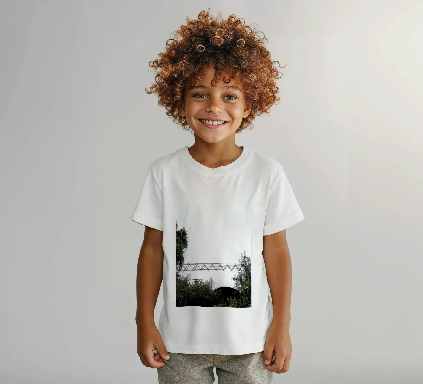 Clear and Present kinder t-shirt van Ballack Art House