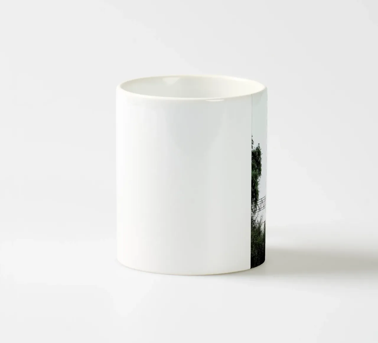 Clear and Present tazza in ceramica da Ballack Art House