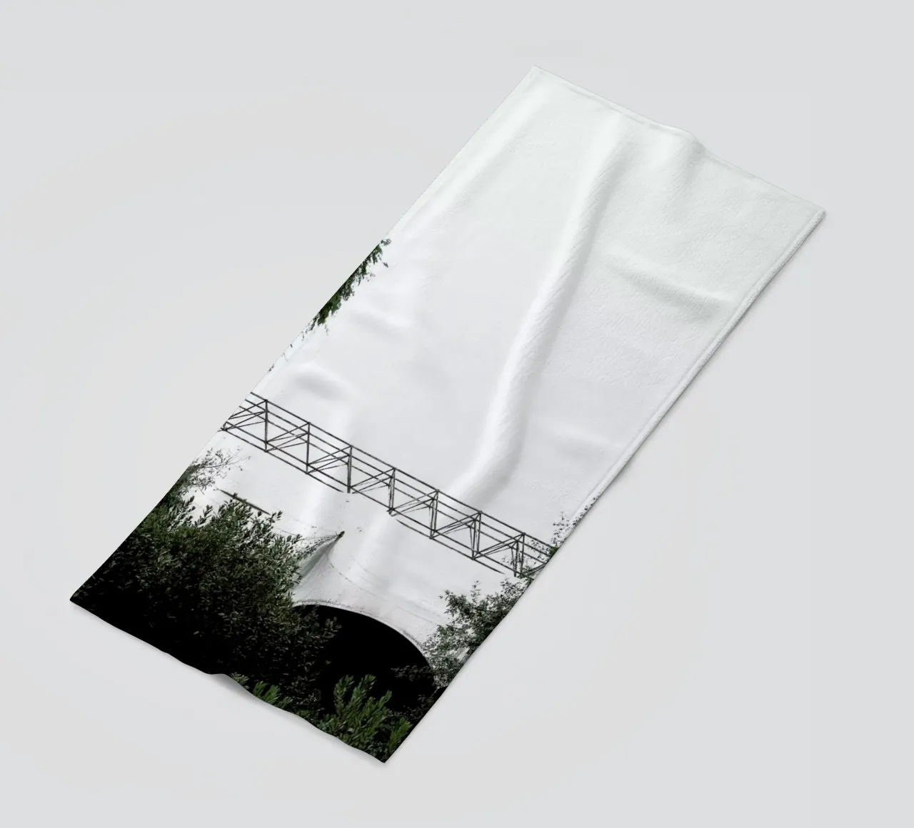 Clear and Present telo mare da Ballack Art House