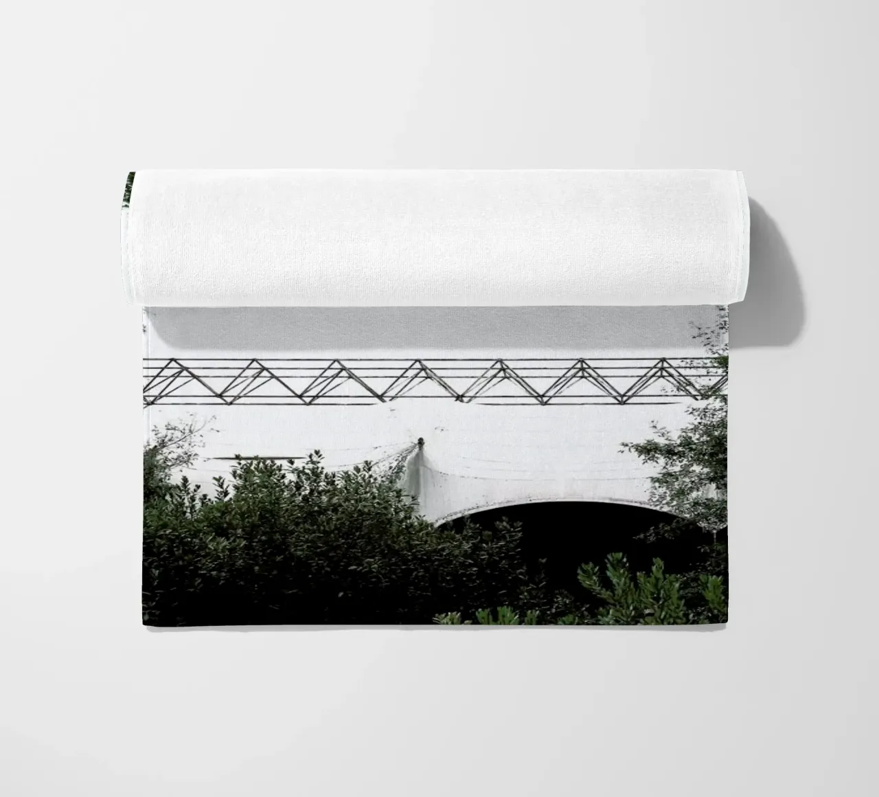 Clear and Present telo mare da Ballack Art House