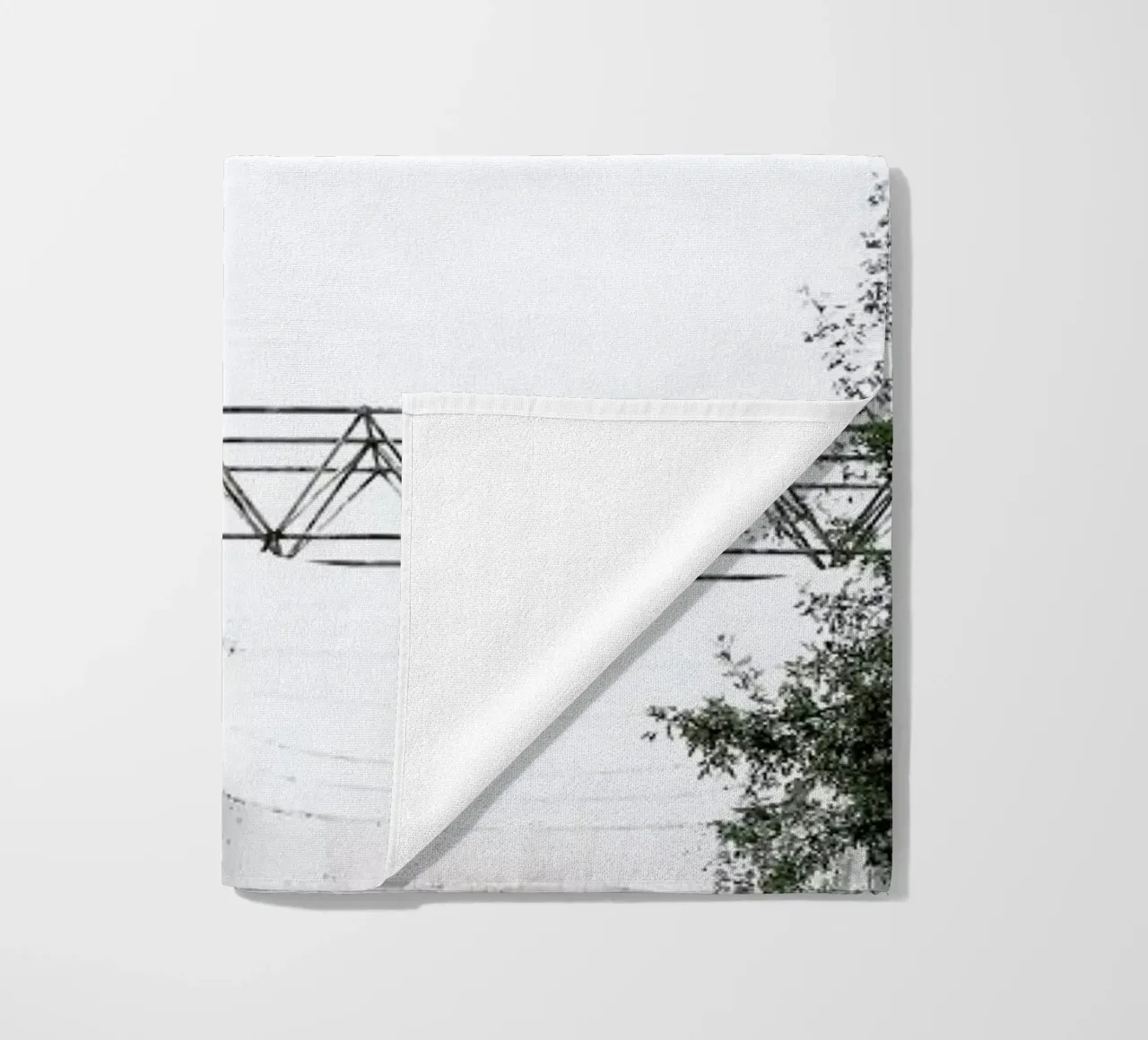 Clear and Present telo mare da Ballack Art House