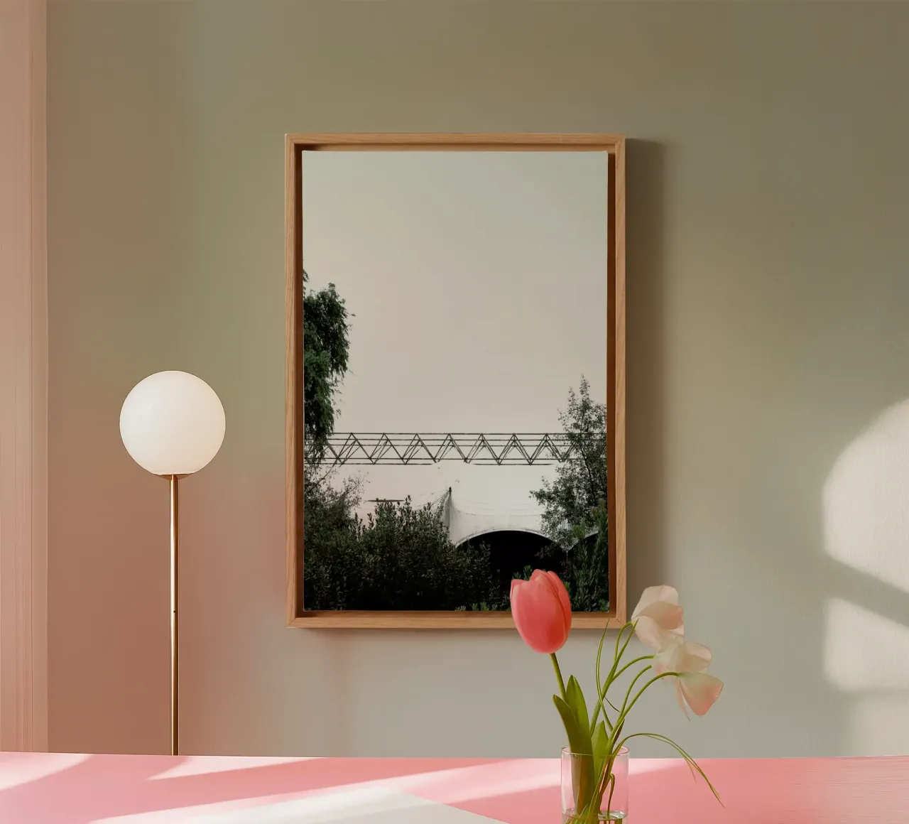Clear and Present tela con Cornice a cassetta da Ballack Art House