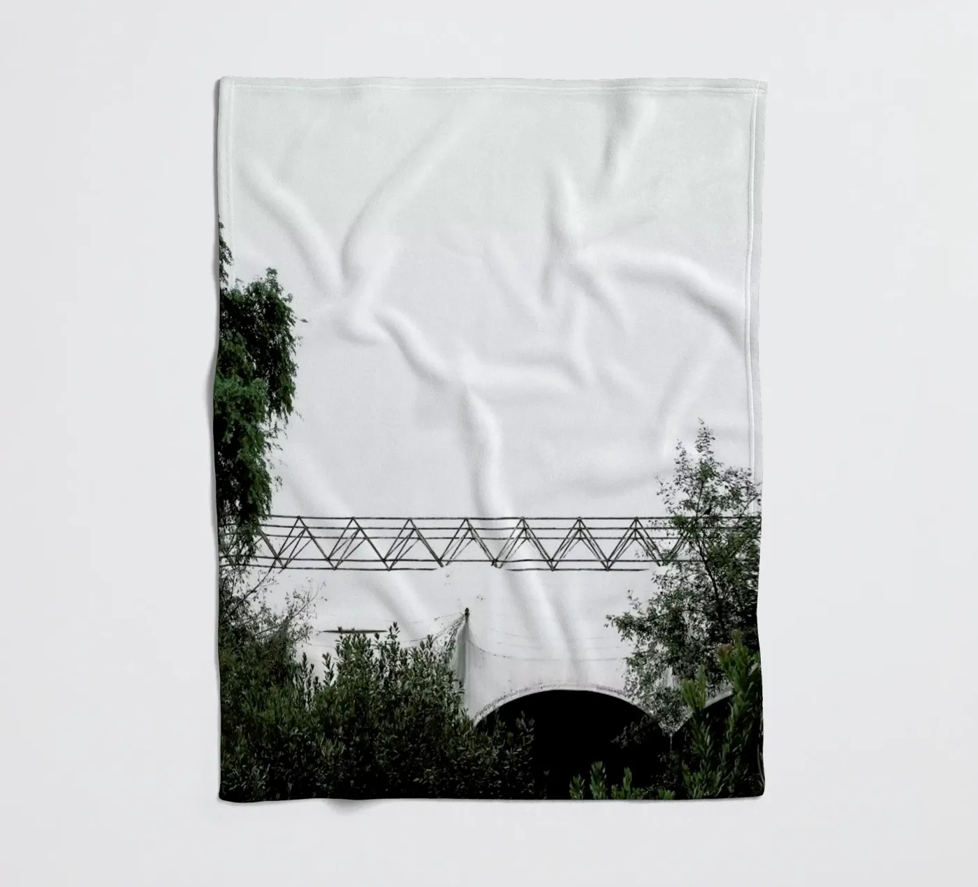 Clear and Present Fleecedecke von Ballack Art House