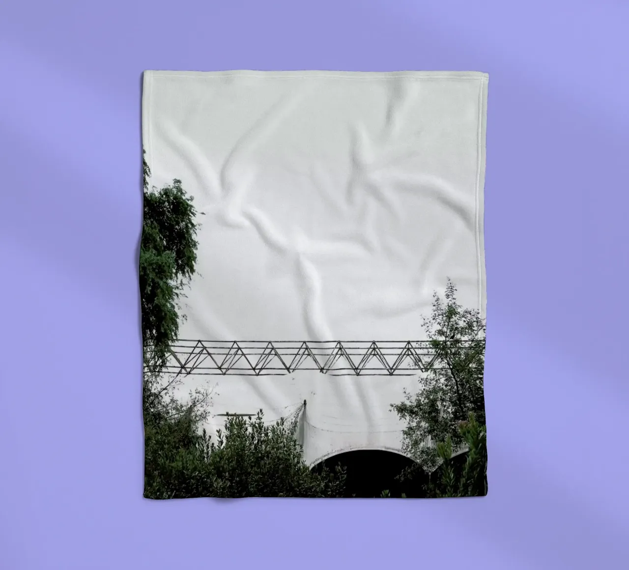 Clear and Present coperta in pile da Ballack Art House