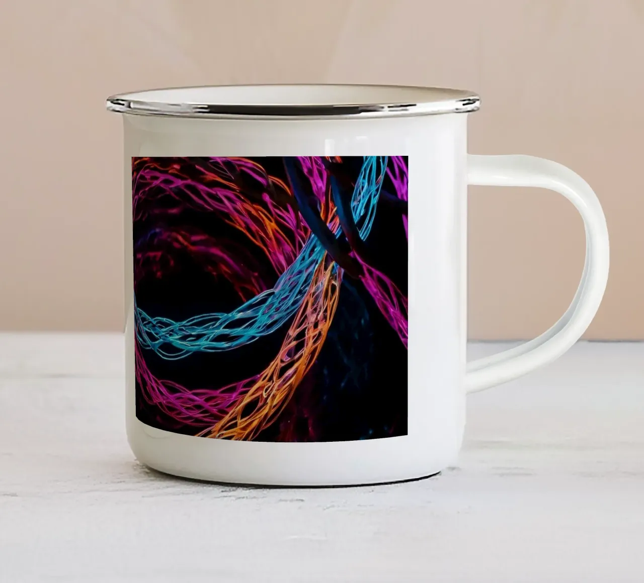 Luci decorative a LED colorate che si intrecciano nell'oscurità tazza in smalto da DesignDoodle