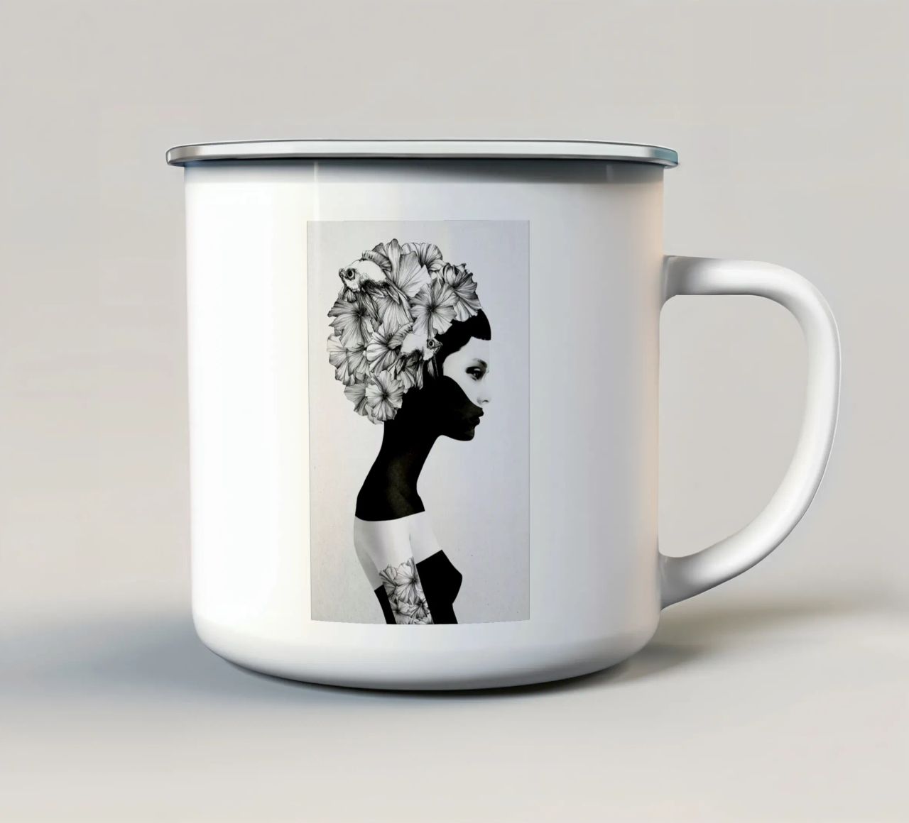 Marianna tazza in smalto da Ruben Ireland