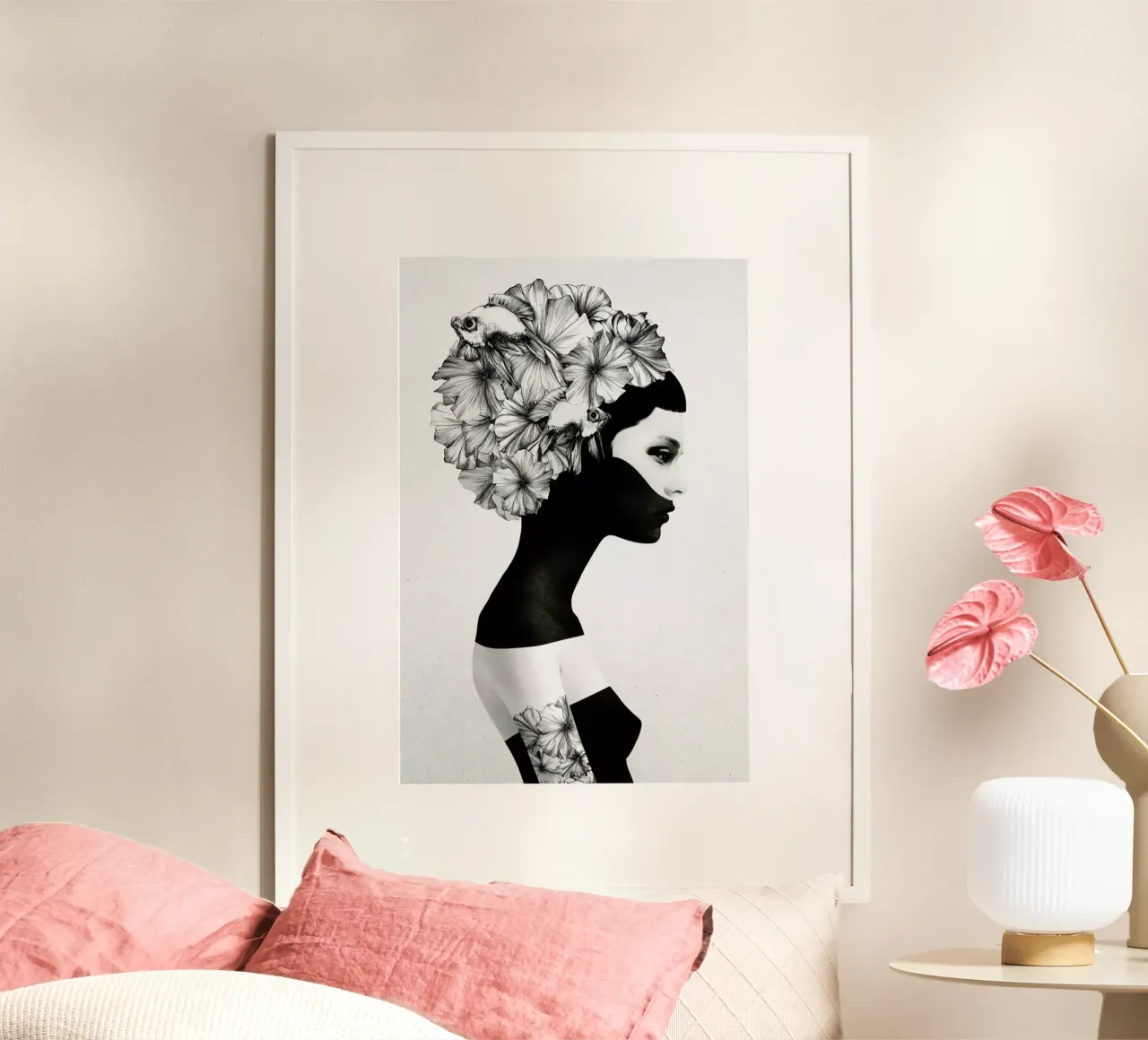 Marianna poster con telaio in plastica da Ruben Ireland