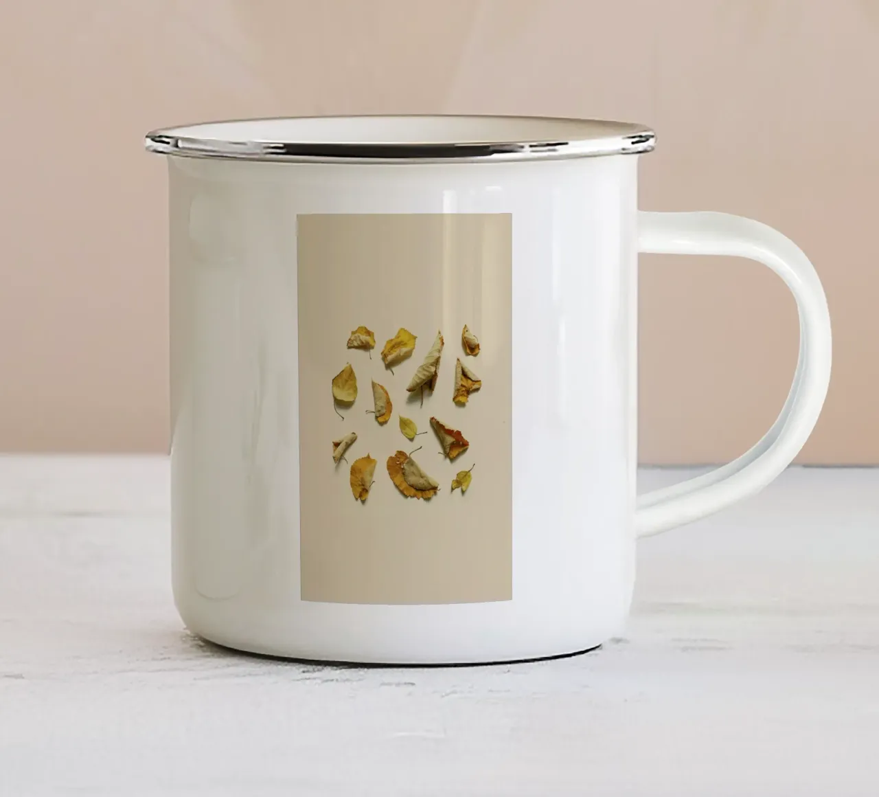 COMPOSIZIONE FOGLIE VI tazza in smalto da Elena Veronese