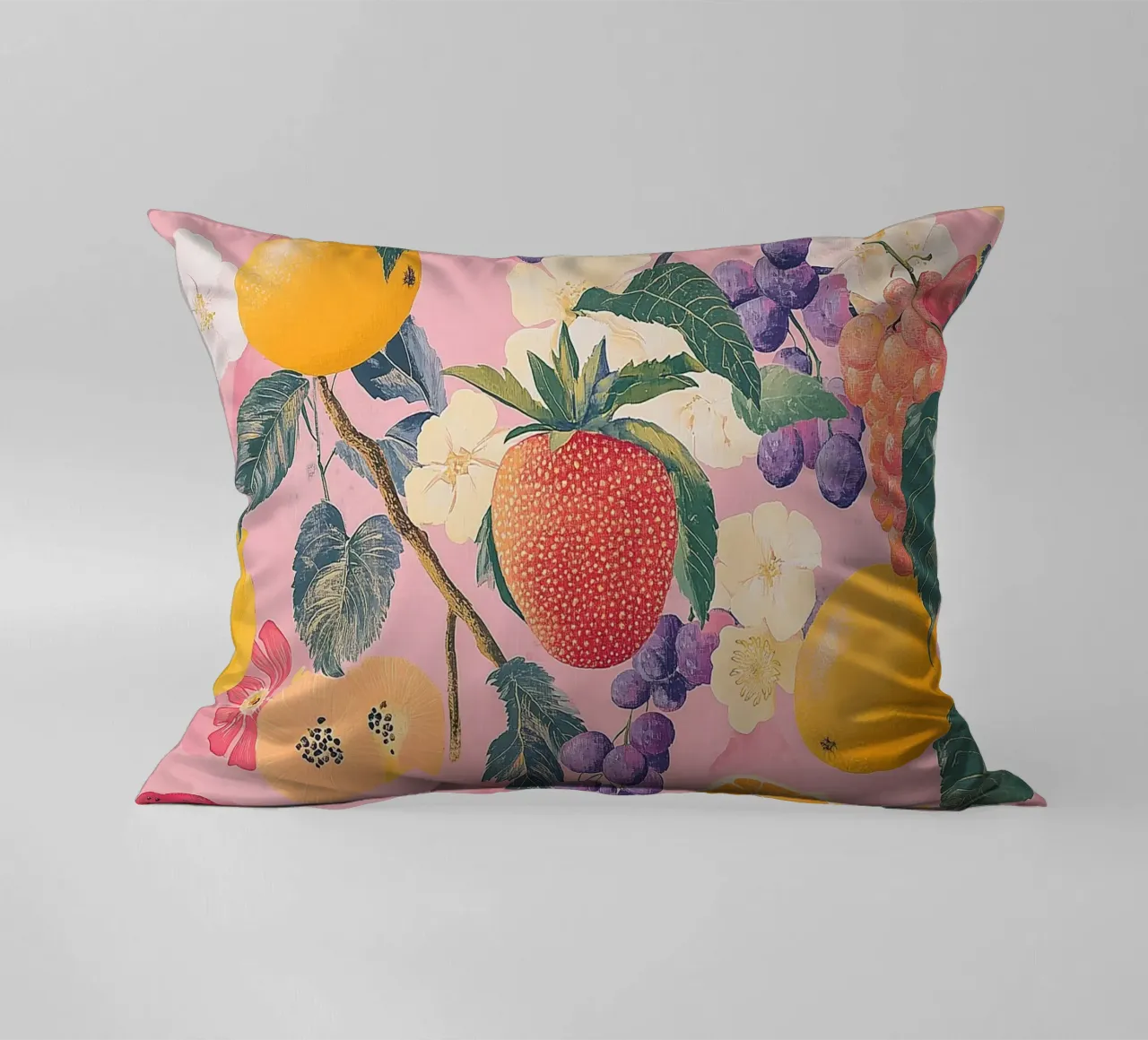 Amore di fragola con i fiori cuscino da Carinaprint